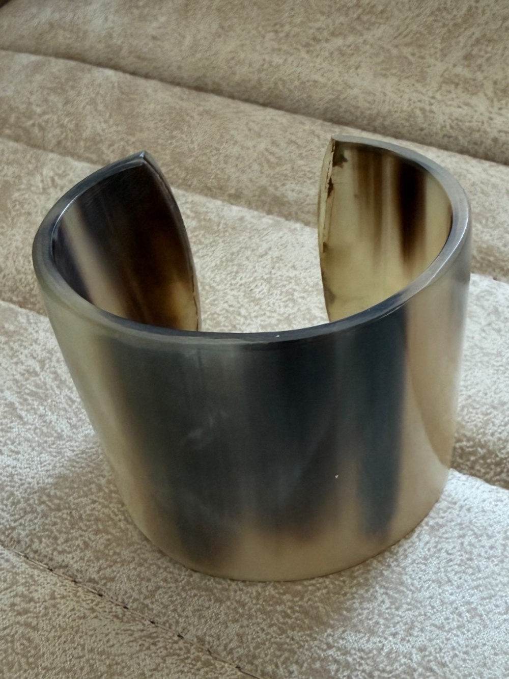 Vintage 70s Natural Horn Wide Cuff Bracelet - Very Good Condition